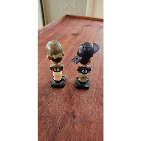 2 MLB All-Star Game Miller Park Milwaukee Brewers Baseball 2002 bobbleheads - Picture 3 of 4